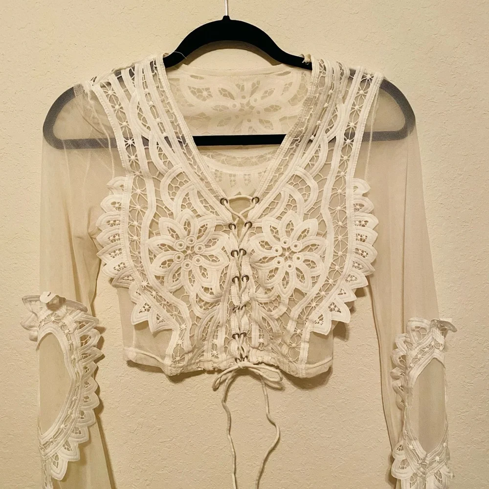 Vintage Lace and MeshTie up Top/Over-jacket Size Small. Boho and Feminine, EUC - Picture 6 of 16